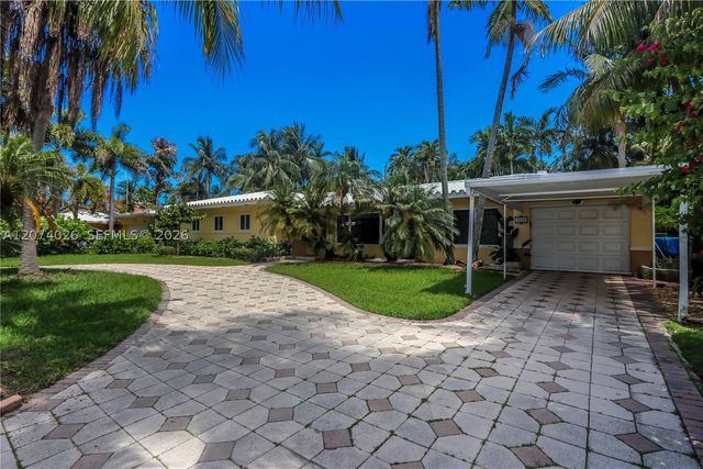 1030 Polk St, Hollywood, FL 33019