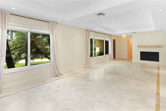 1030 Polk St, Hollywood, FL 33019