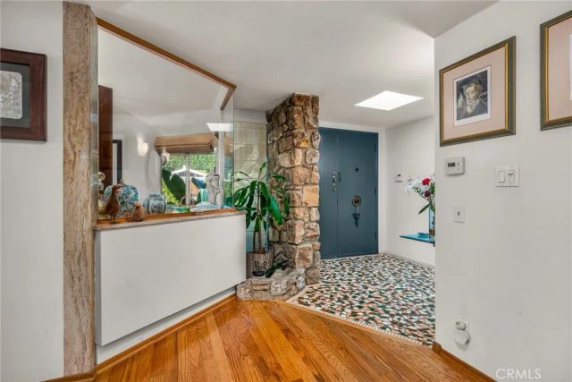 2000 San Ysidro, Beverly Hills, CA 90210