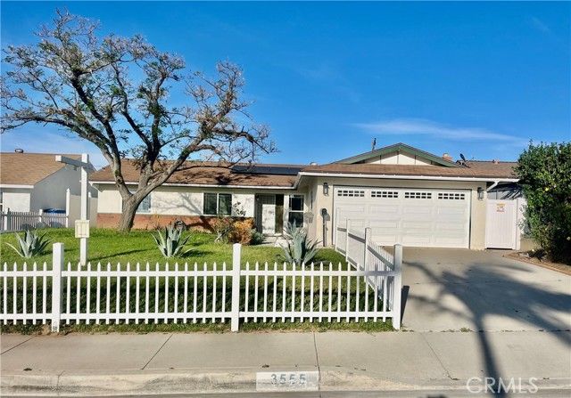 3555 Dixie, Riverside, CA 92503