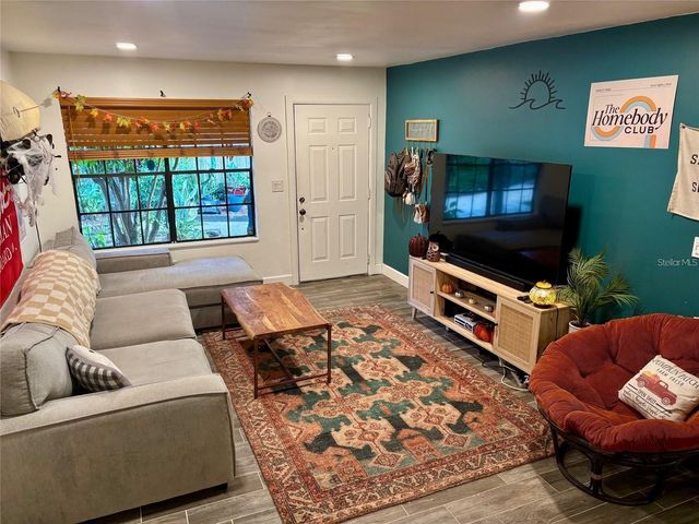 526 LIVE OAK STREET 105, Edgewater, FL 32132