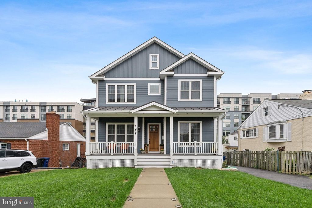 1221 S ROLFE STREET, Arlington, VA 22204