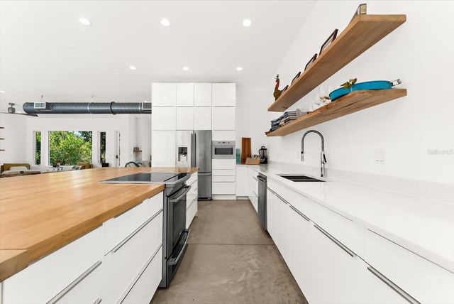 1725 OVERBROOK ROAD, Englewood, FL 34223