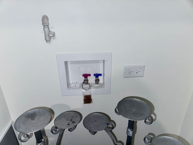 15119 Meadow Lane, Dolton, IL 60419