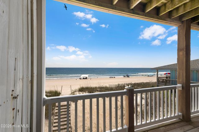 242 Sea Shore Drive, N Topsail Beach, NC 28460