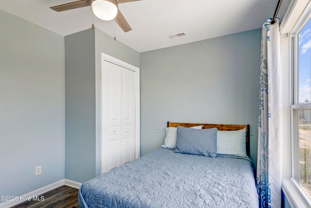 242 Sea Shore Drive, N Topsail Beach, NC 28460
