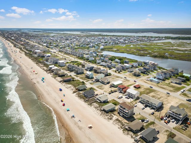242 Sea Shore Drive, N Topsail Beach, NC 28460