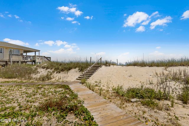 242 Sea Shore Drive, N Topsail Beach, NC 28460