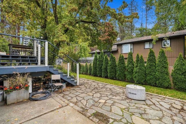 12106 N Fairwood Dr, Spokane, WA 99218