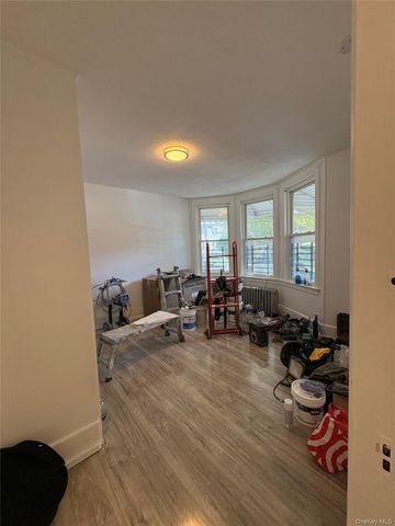 4027 Edson Avenue APT 2, Bronx, NY 10466