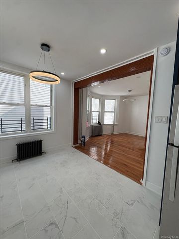 4027 Edson Avenue APT 2, Bronx, NY 10466