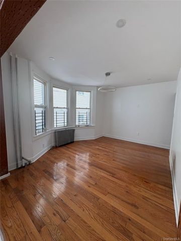 4027 Edson Avenue APT 2, Bronx, NY 10466