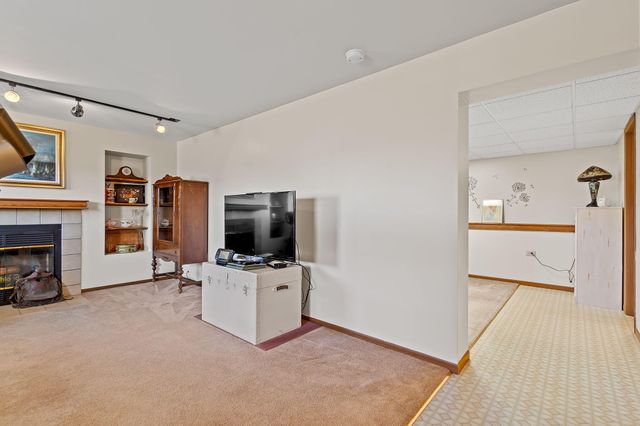 5680 Kingman Avenue, Portage, IN 46368