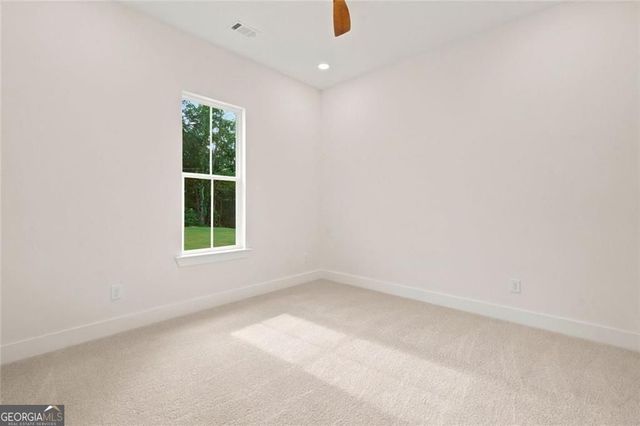 37 Kirk Road NW, White, GA 30184