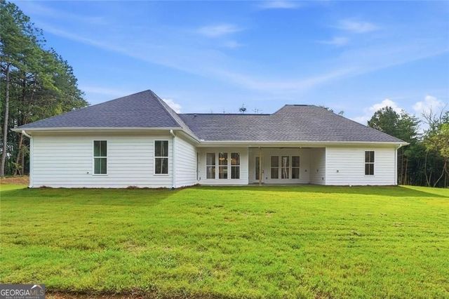37 Kirk Road NW, White, GA 30184