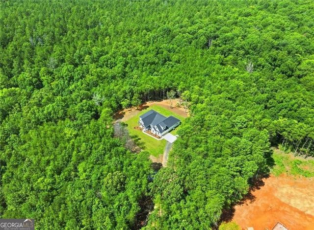37 Kirk Road NW, White, GA 30184