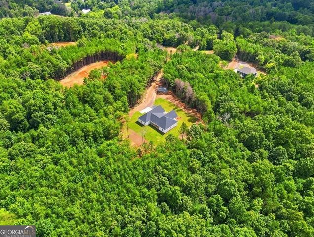 37 Kirk Road NW, White, GA 30184
