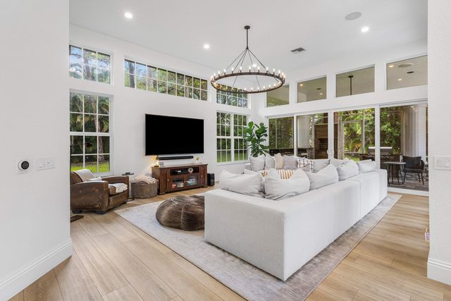 5980 NW 81st Terrace, Parkland, FL 33067