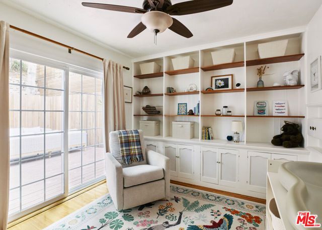 8460 Kirkwood Drive, Los Angeles, CA 90046