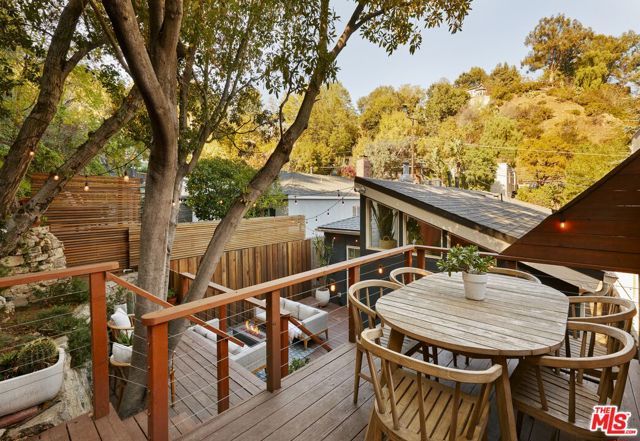 8460 Kirkwood Drive, Los Angeles, CA 90046
