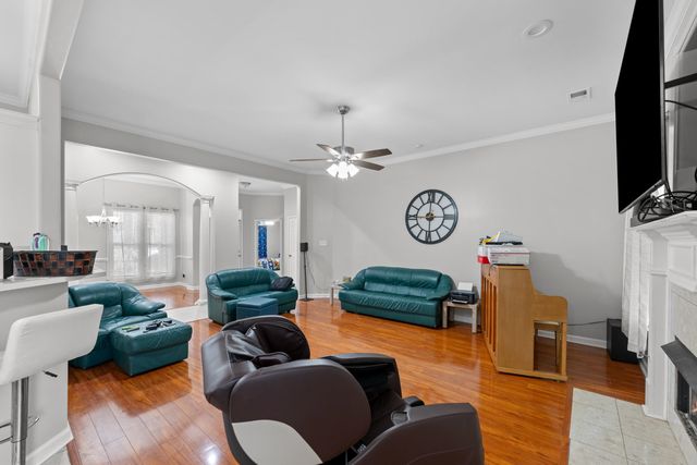 9107 RASPBERRY LN, Cordova, TN 38016