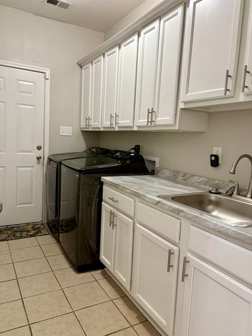 9107 RASPBERRY LN, Cordova, TN 38016