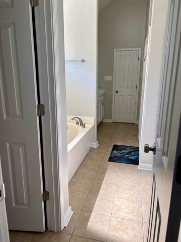 9107 RASPBERRY LN, Cordova, TN 38016