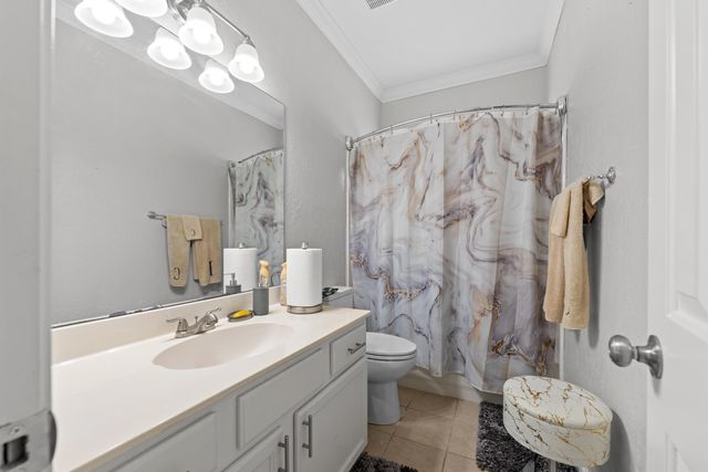 9107 RASPBERRY LN, Cordova, TN 38016