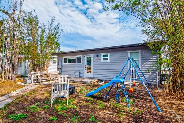 4950 30TH AVENUE N, St Petersburg, FL 33710