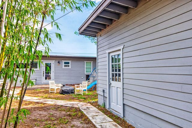 4950 30TH AVENUE N, St Petersburg, FL 33710