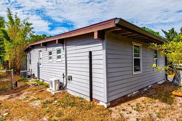4950 30TH AVENUE N, St Petersburg, FL 33710