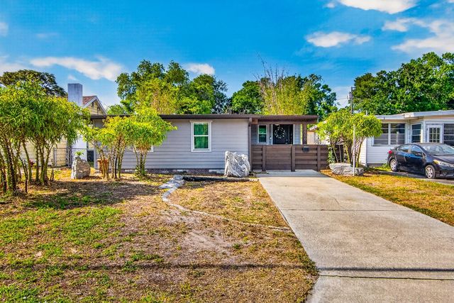 4950 30TH AVENUE N, St Petersburg, FL 33710