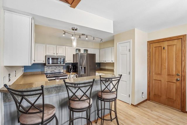 N111W16636 Esquire COURT, Germantown, WI 53022