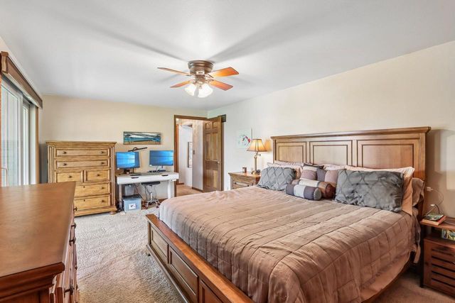 N111W16636 Esquire COURT, Germantown, WI 53022