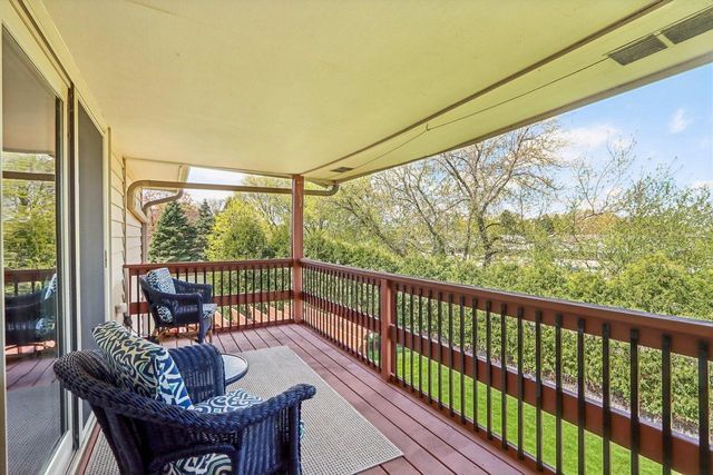 N111W16636 Esquire COURT, Germantown, WI 53022