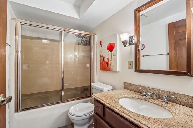 N111W16636 Esquire COURT, Germantown, WI 53022