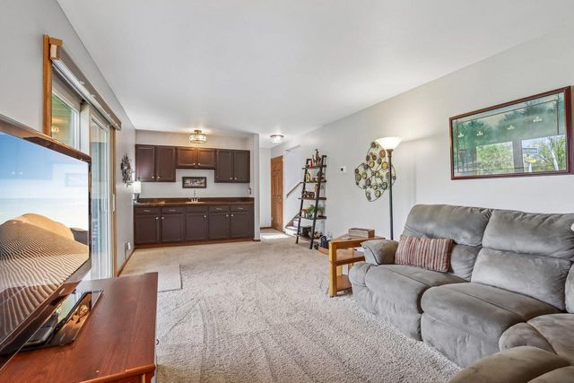 N111W16636 Esquire COURT, Germantown, WI 53022