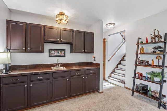 N111W16636 Esquire COURT, Germantown, WI 53022