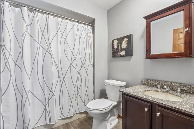 N111W16636 Esquire COURT, Germantown, WI 53022