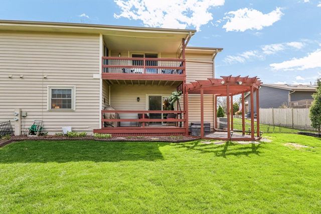 N111W16636 Esquire COURT, Germantown, WI 53022