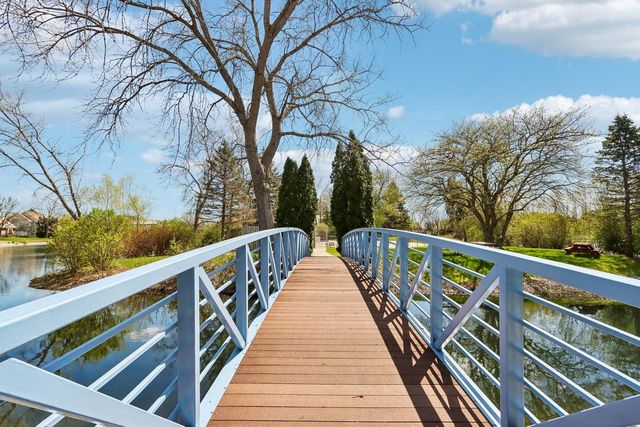 N111W16636 Esquire COURT, Germantown, WI 53022