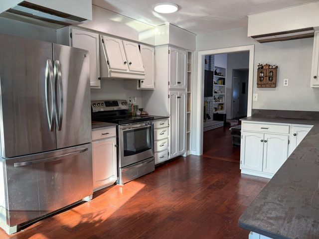 394 Farmer Drive, St. Johnsbury, VT 05819