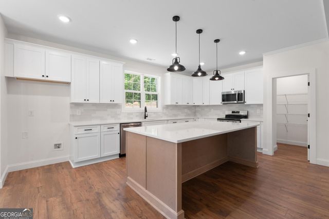 2478 Fischer Road, Sharpsburg, GA 30277