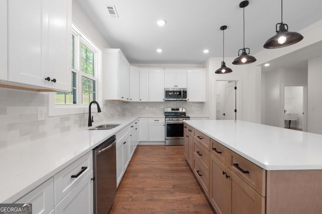 2478 Fischer Road, Sharpsburg, GA 30277