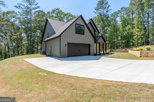 2478 Fischer Road, Sharpsburg, GA 30277