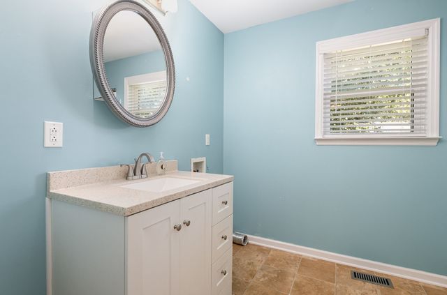 1823 Joben Dr, Murfreesboro, TN 37128