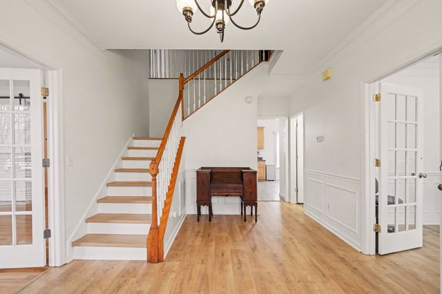 1823 Joben Dr, Murfreesboro, TN 37128