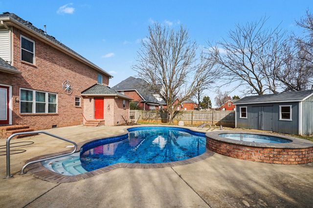 1823 Joben Dr, Murfreesboro, TN 37128