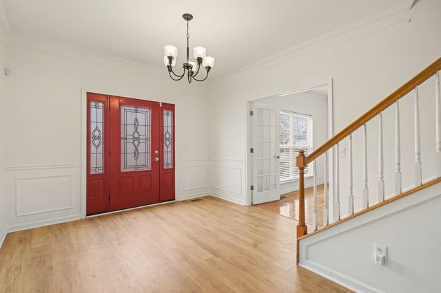 1823 Joben Dr, Murfreesboro, TN 37128