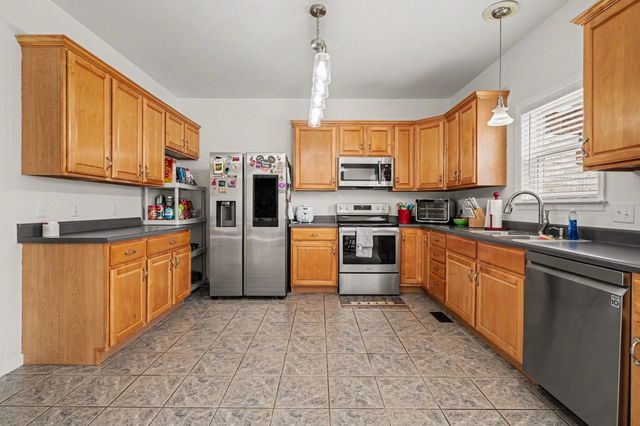 1823 Joben Dr, Murfreesboro, TN 37128